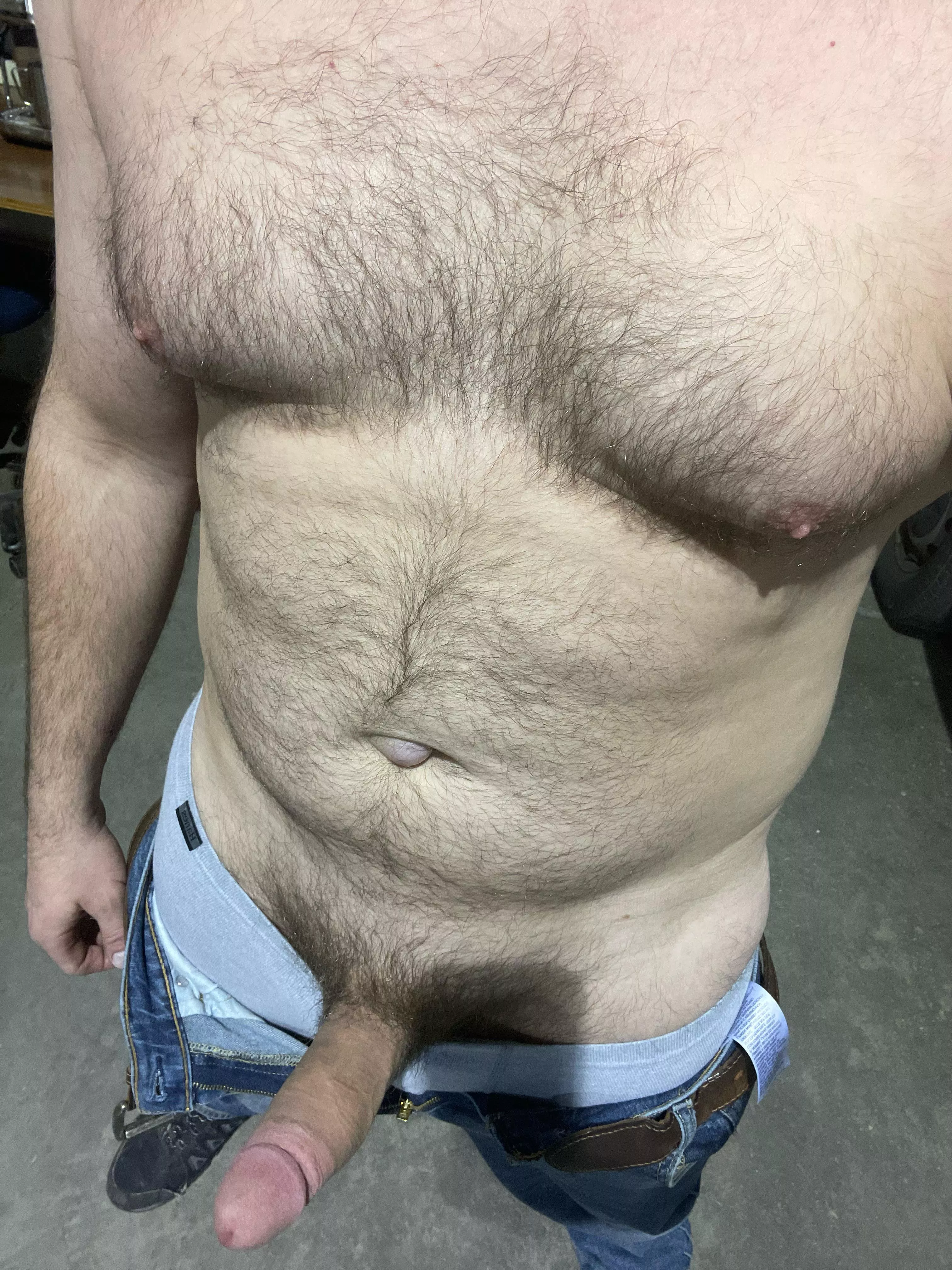 [35] Give me a hand  posted by werewolffiesta