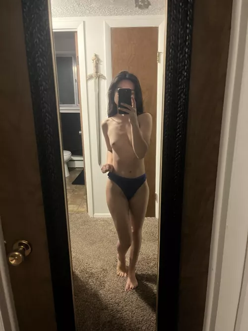 5' 90lb Latina, always like showing off by OrionHellcross