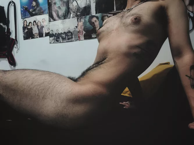 Does my waist look grabbable? by -PHTHALATE-