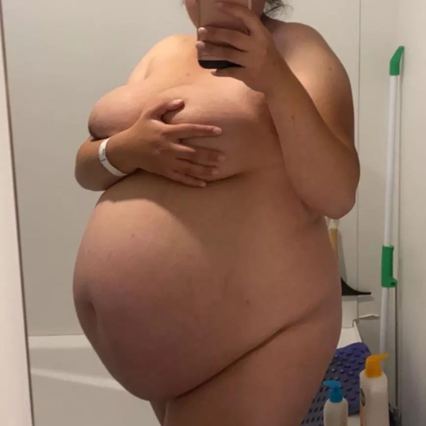 Feeling huge cum relieve me posted by Harperbabyyy