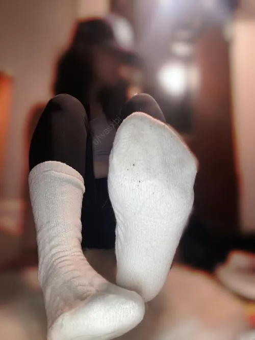 Got a little damp from the rain 🤭  by wasxbi