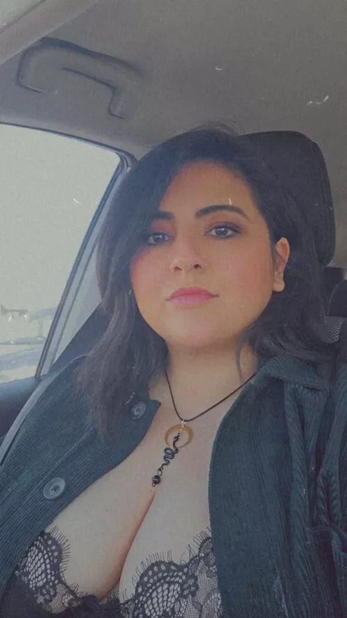 Guess who's back! by enchanting_eyes1