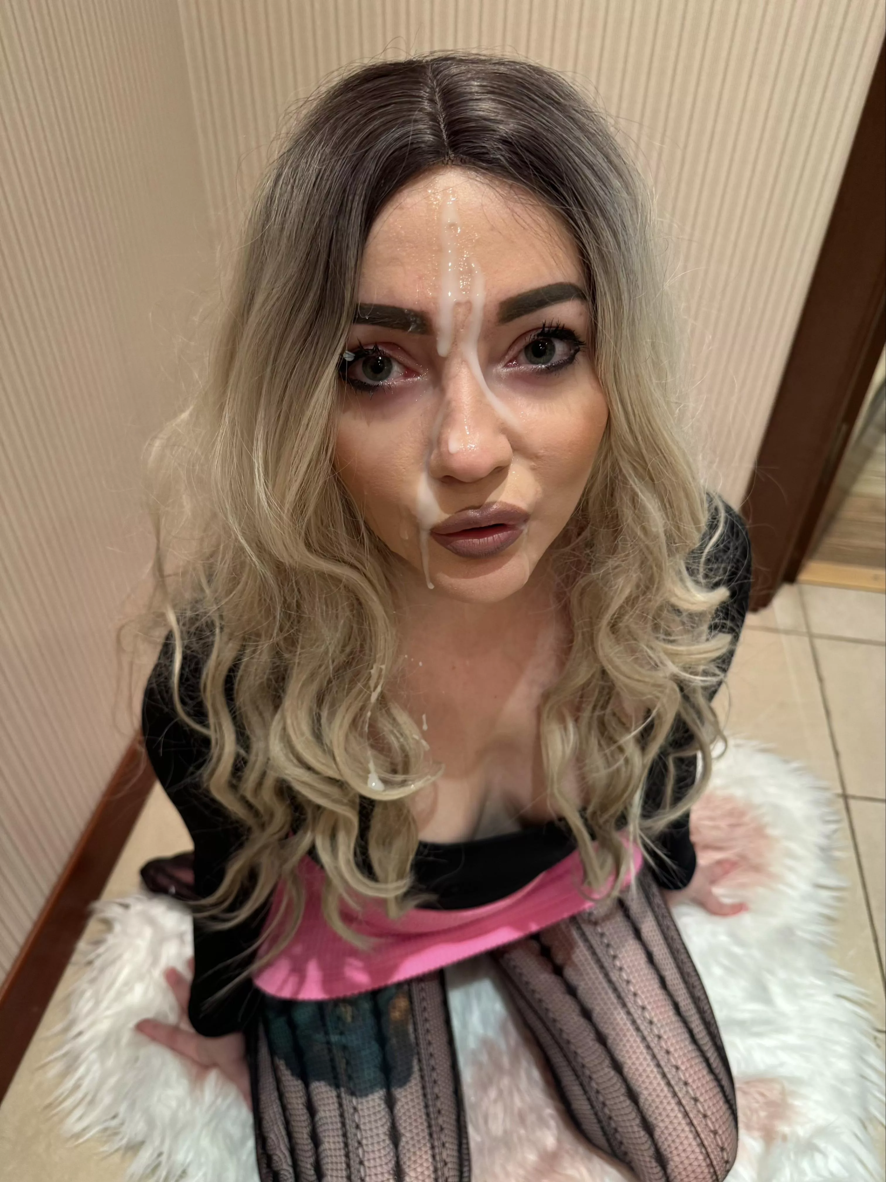 Happy Facial posted by x_piece_of_me