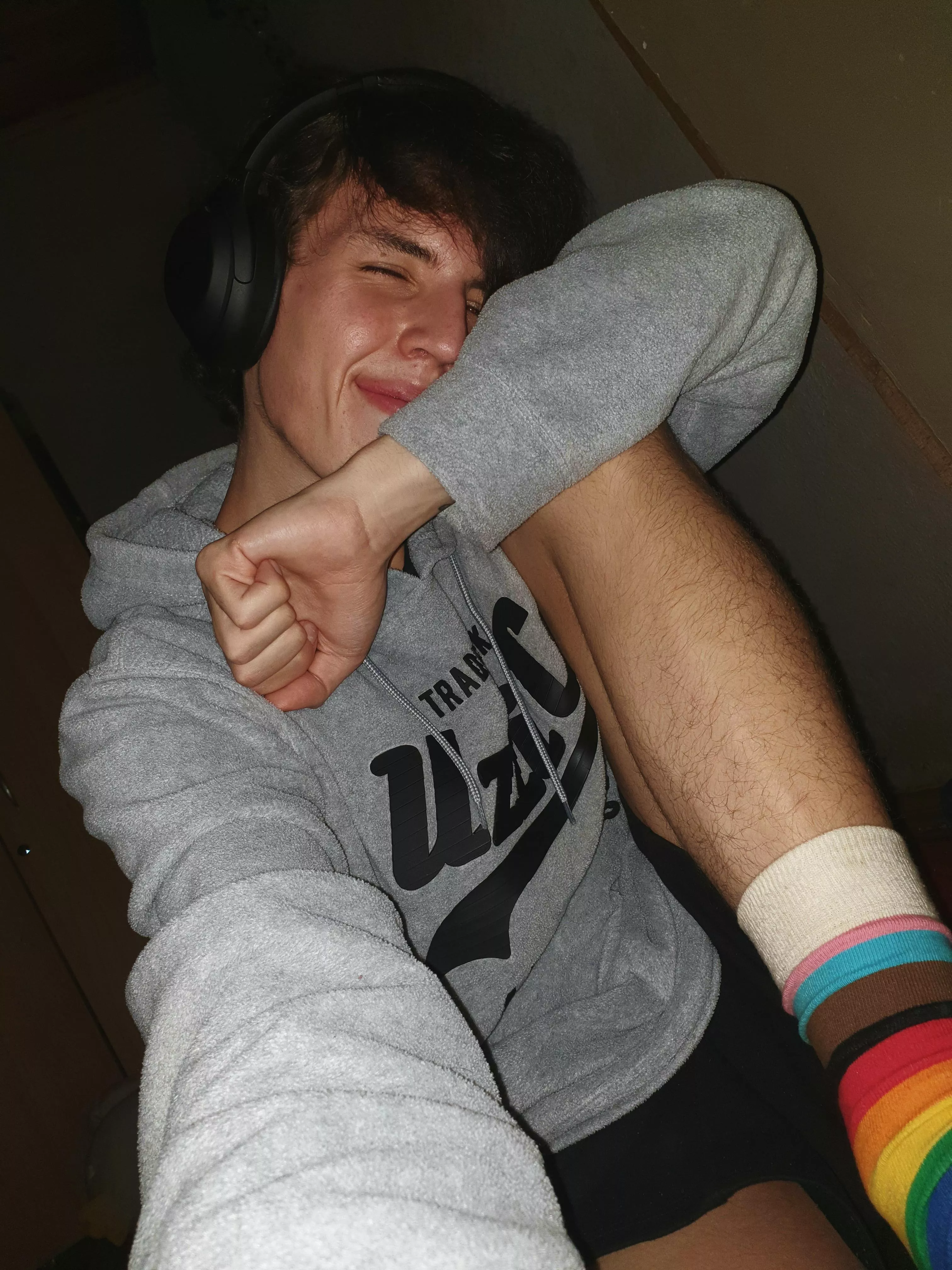 hi! 🪐 posted by CloudyWeather02