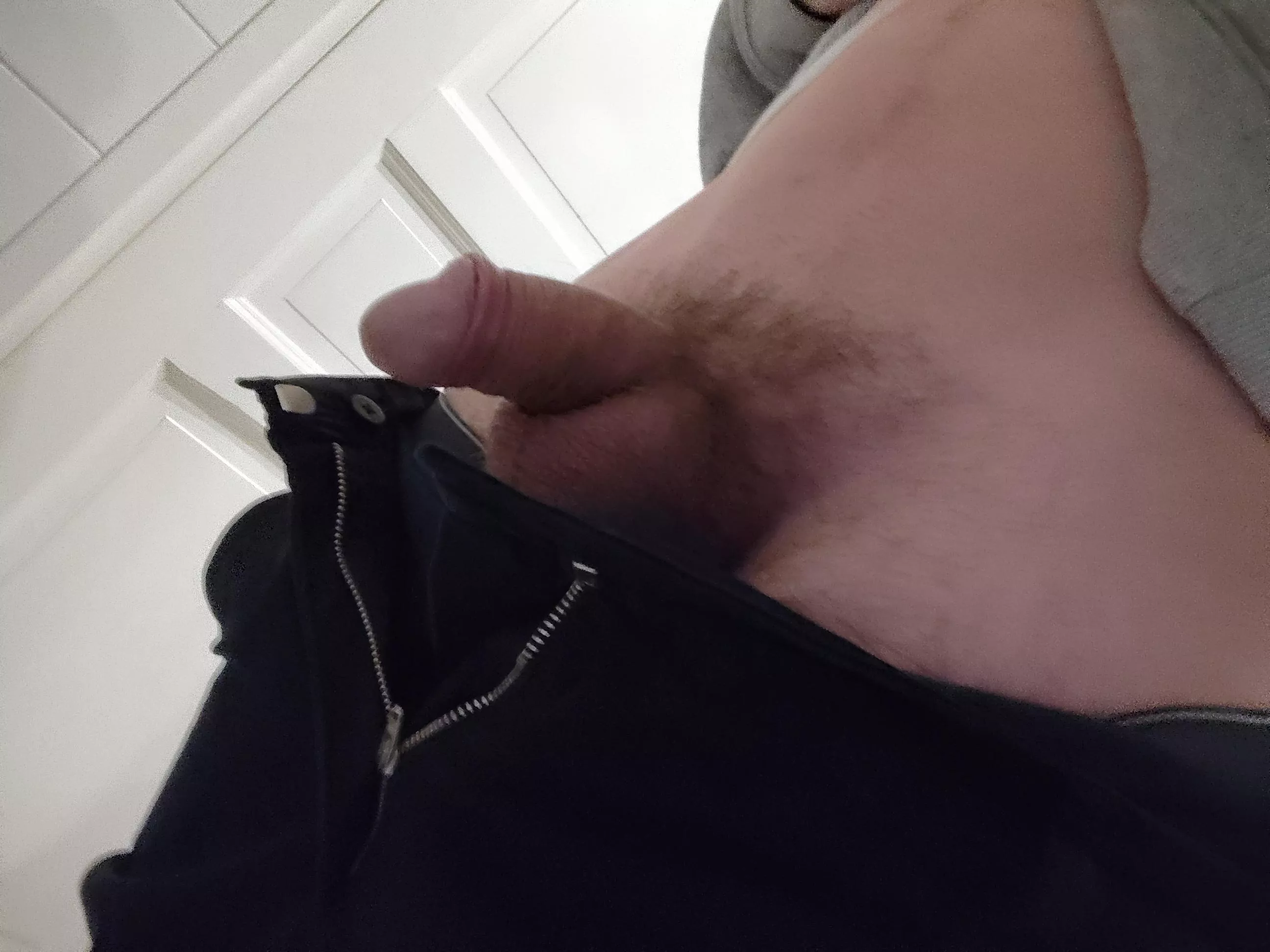 Hi ladies posted by Brilliant-Display-39