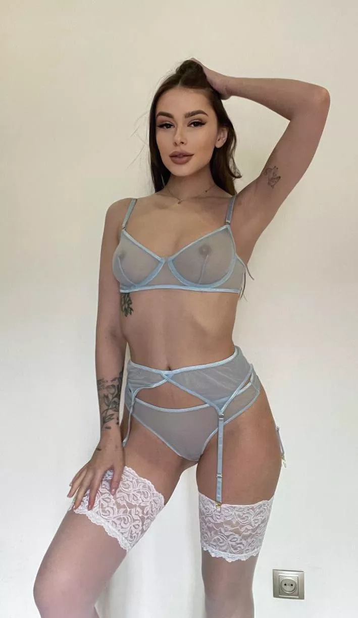 I always thought I might be a hand model someday posted by Existing-Arachnid-92