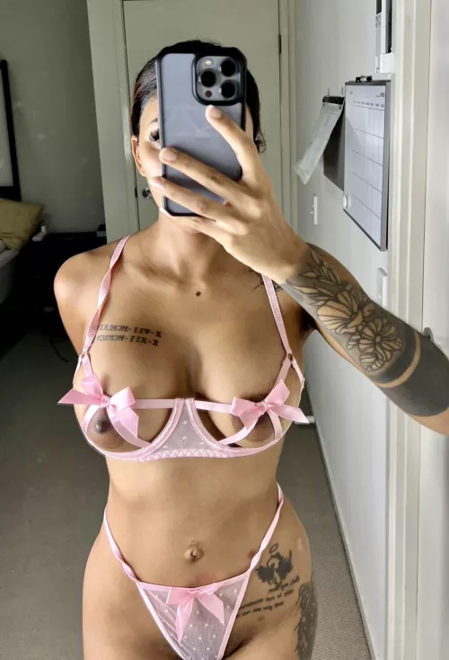 I can give you a Titjob x by misspiggynyc