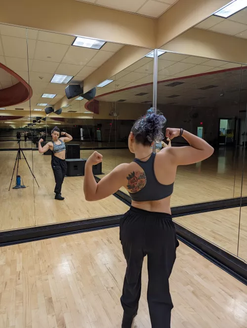 I'm just gonna leave this right here so I have a progress pic in 6 months  by fitty_kitty290