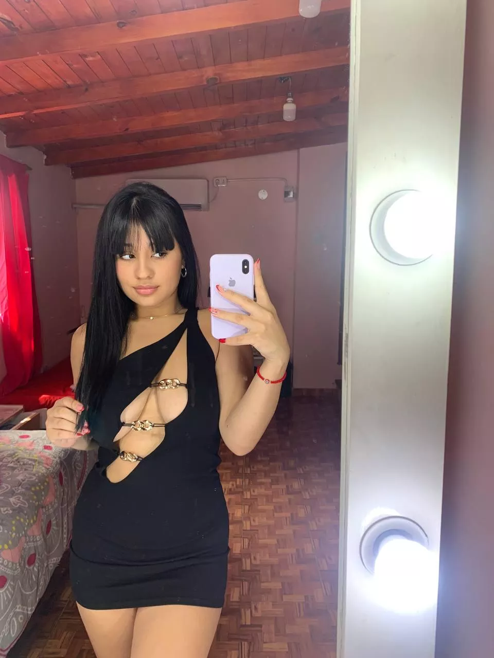 Perfect dress for a quick fuck posted by JovialJules