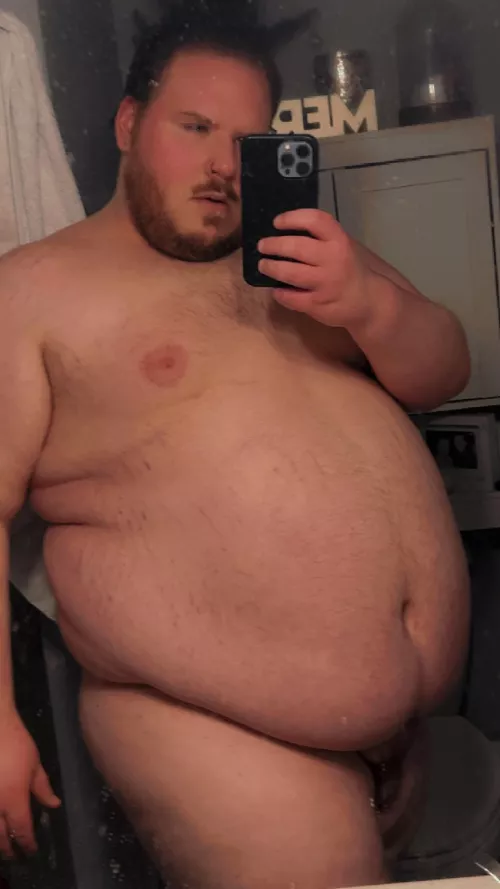 Shower time • 32 by Logical_Physics3158