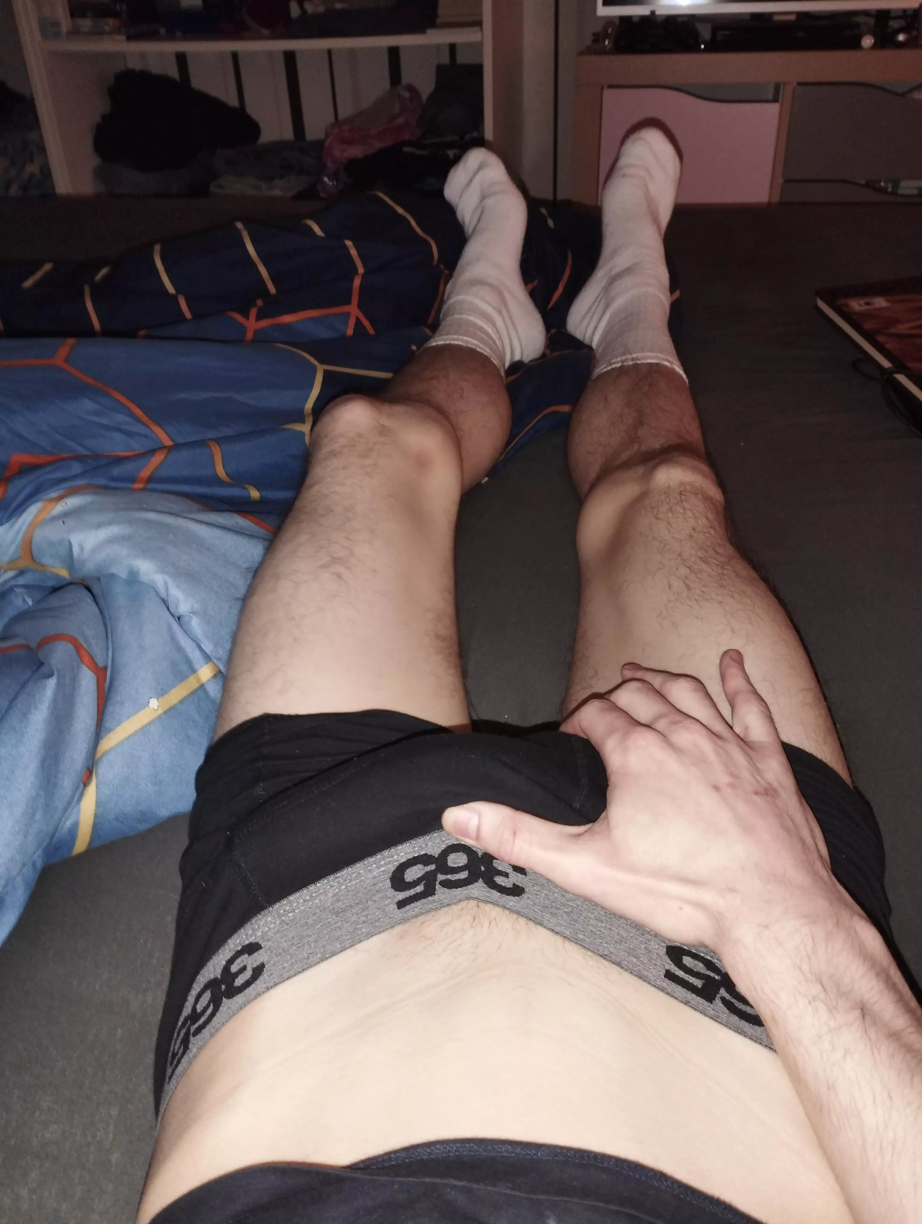 Something big is lurking posted by rhunn98