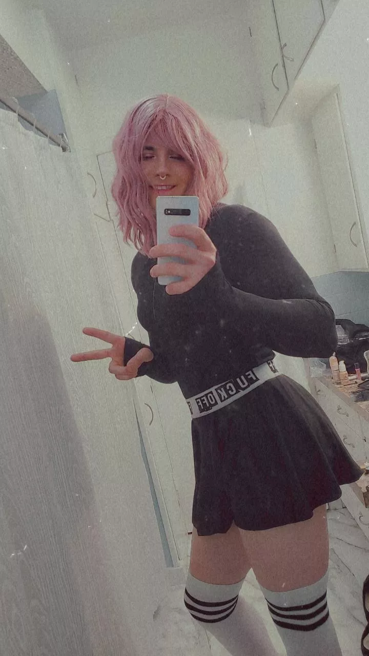 This skirt is a little risky 😆 posted by LucyLut