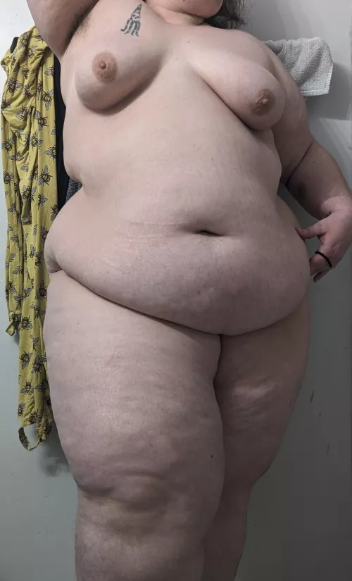 Thought I'd say hi. It's been a while. ;) by whoreableycute