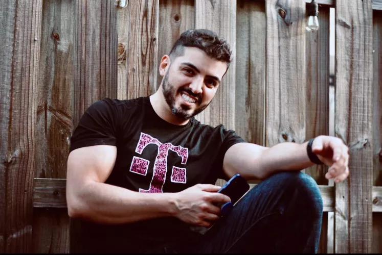 Uniform relax day by Paisa40