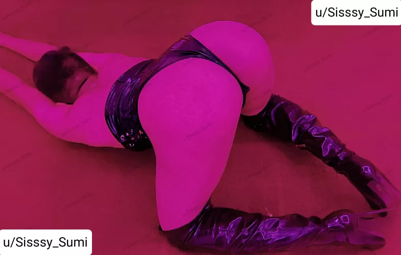Wanna make me scream and then cream me? 🍑🍆💦  by Sisssy_Sumi
