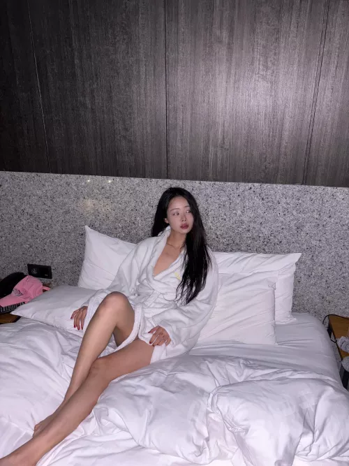 would you date a next door asian like me? by xoo_Chloe