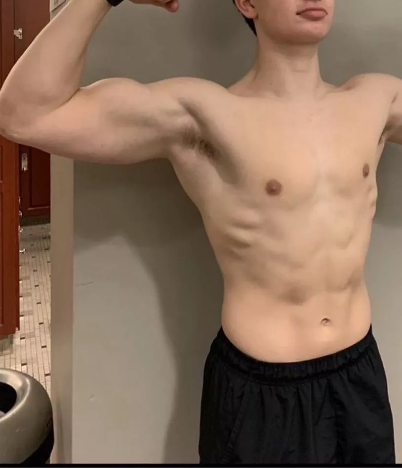 20 dom; any straight alpha bros got bigger biceps than me that I can save and motivate myself snap samharris2817 posted by Acrobatic-Health5154