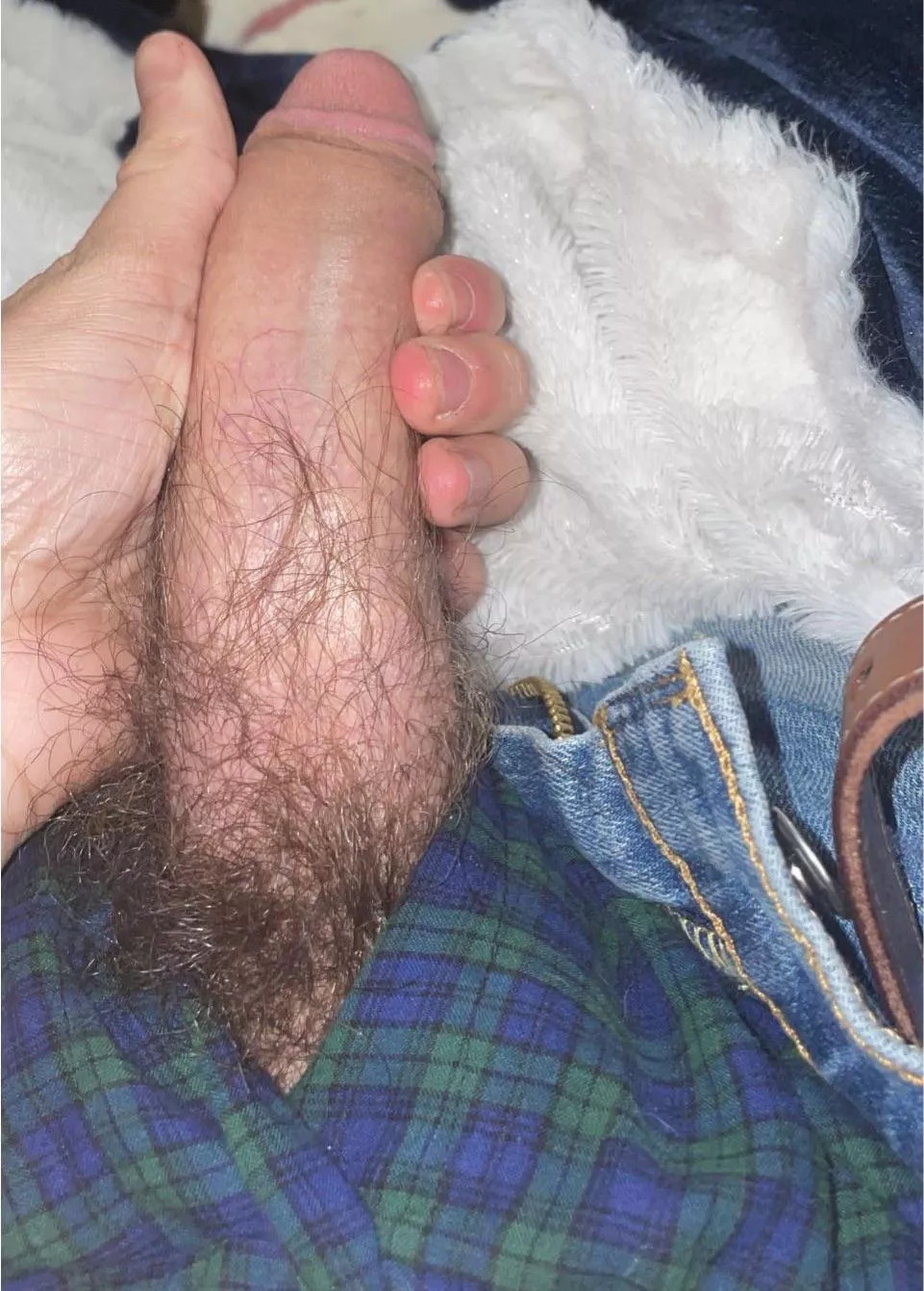 21, Virginia, hmu posted by ProfessionalDot7674