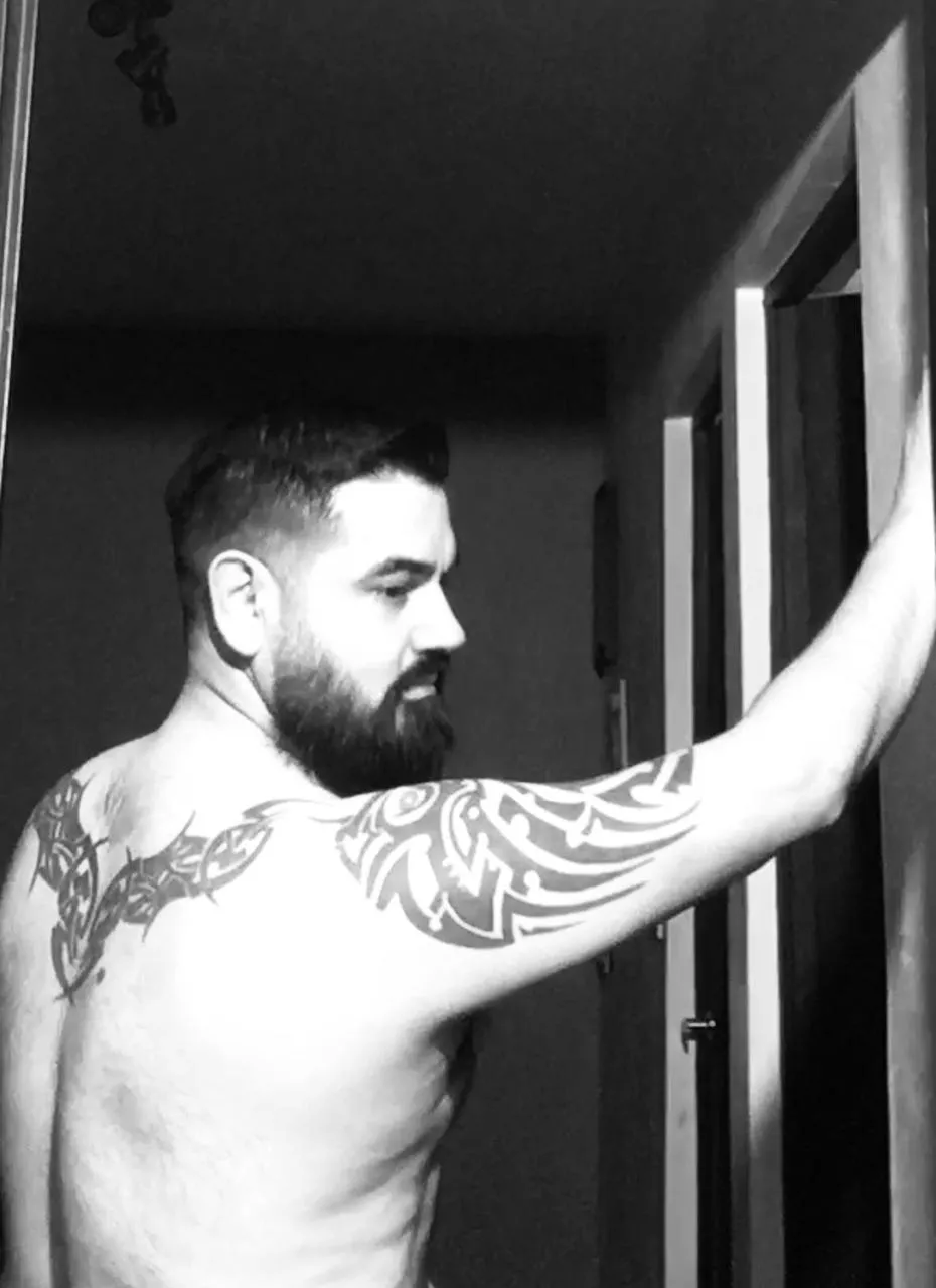 (42) waiting for posted by jaco_snow82