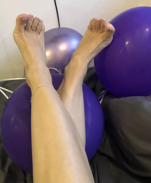 A little more until the weekend... are you ready to play? by albastoes