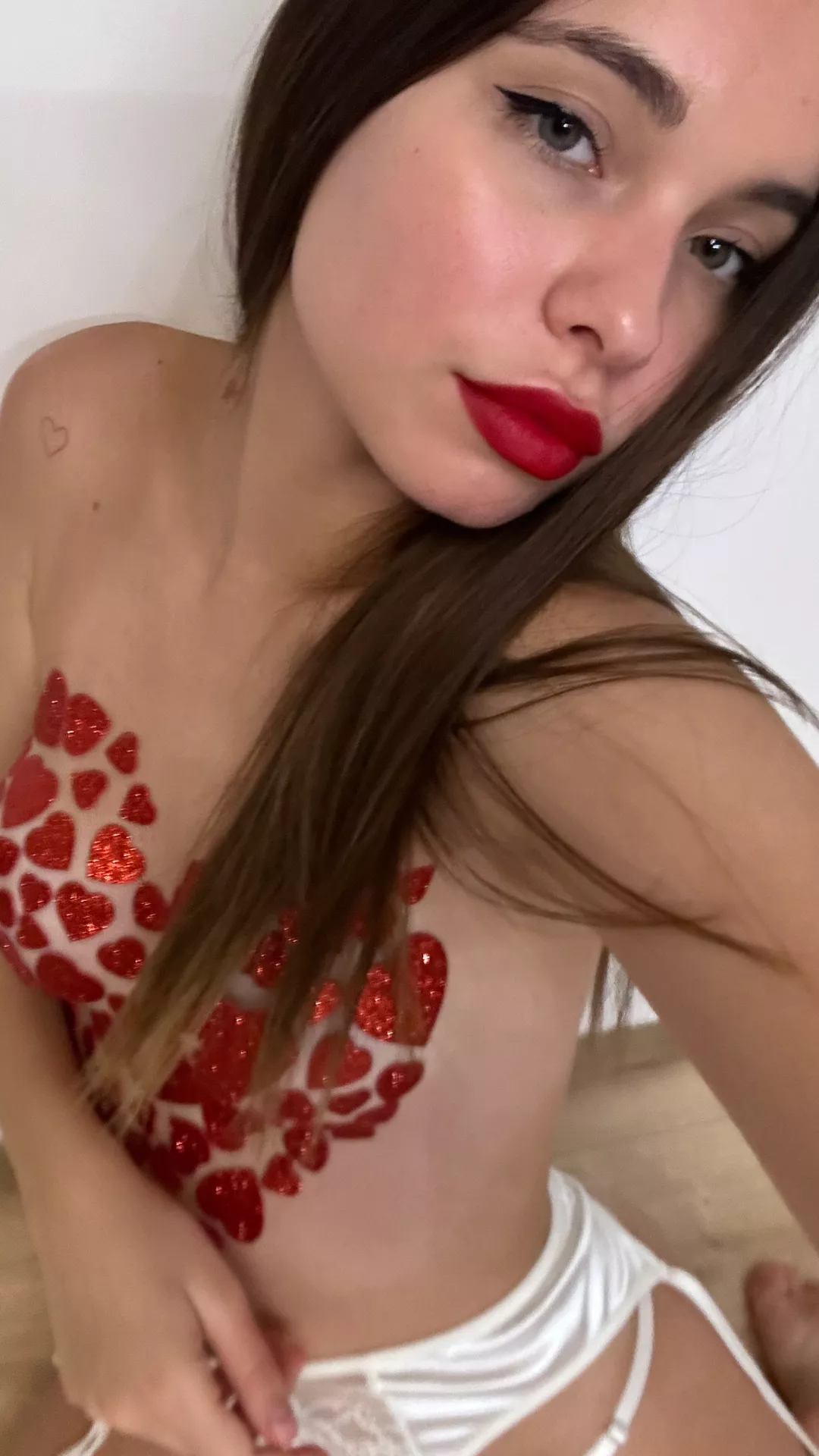 A young body is definitely a turn-on posted by SendNudesp