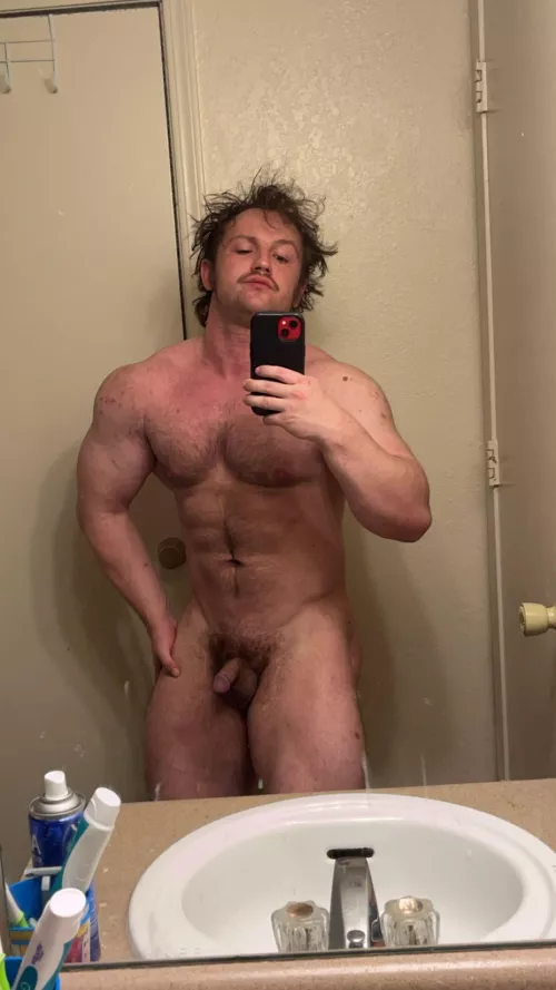 Anyone want a hairy beefcake by Musclestud101