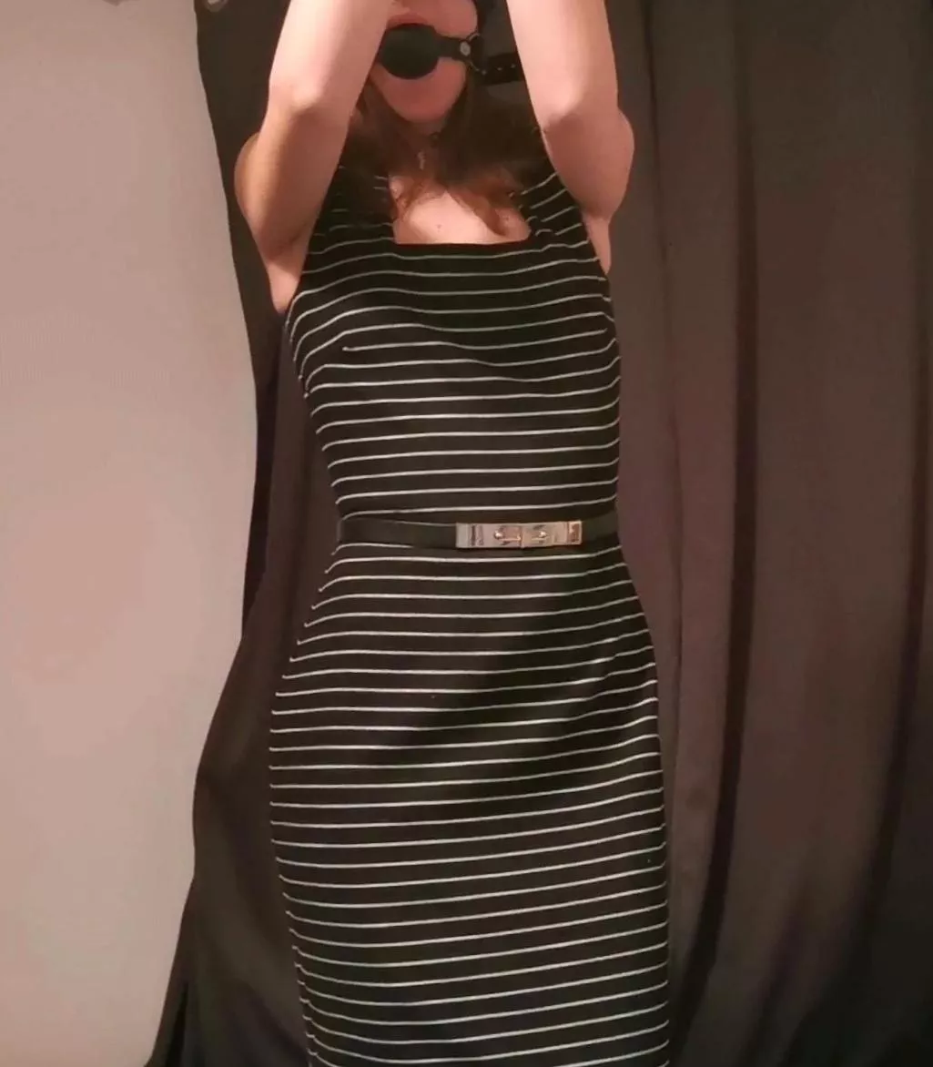 Ballgagged and Tied Right after Work [F] 📌 posted by hotgirlmoor