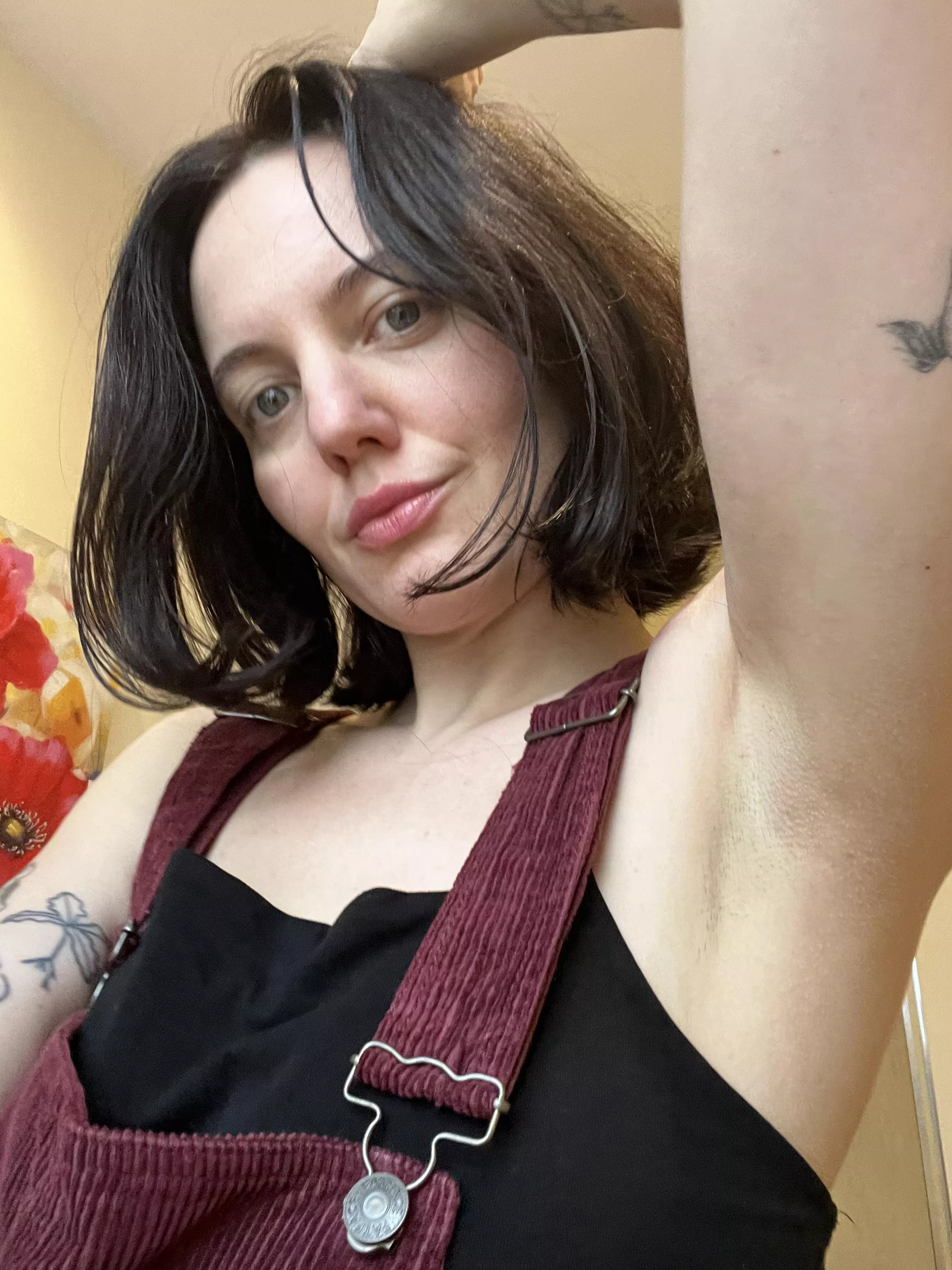 Do you like me shaved or stubbly?  posted by PitqueenSamX