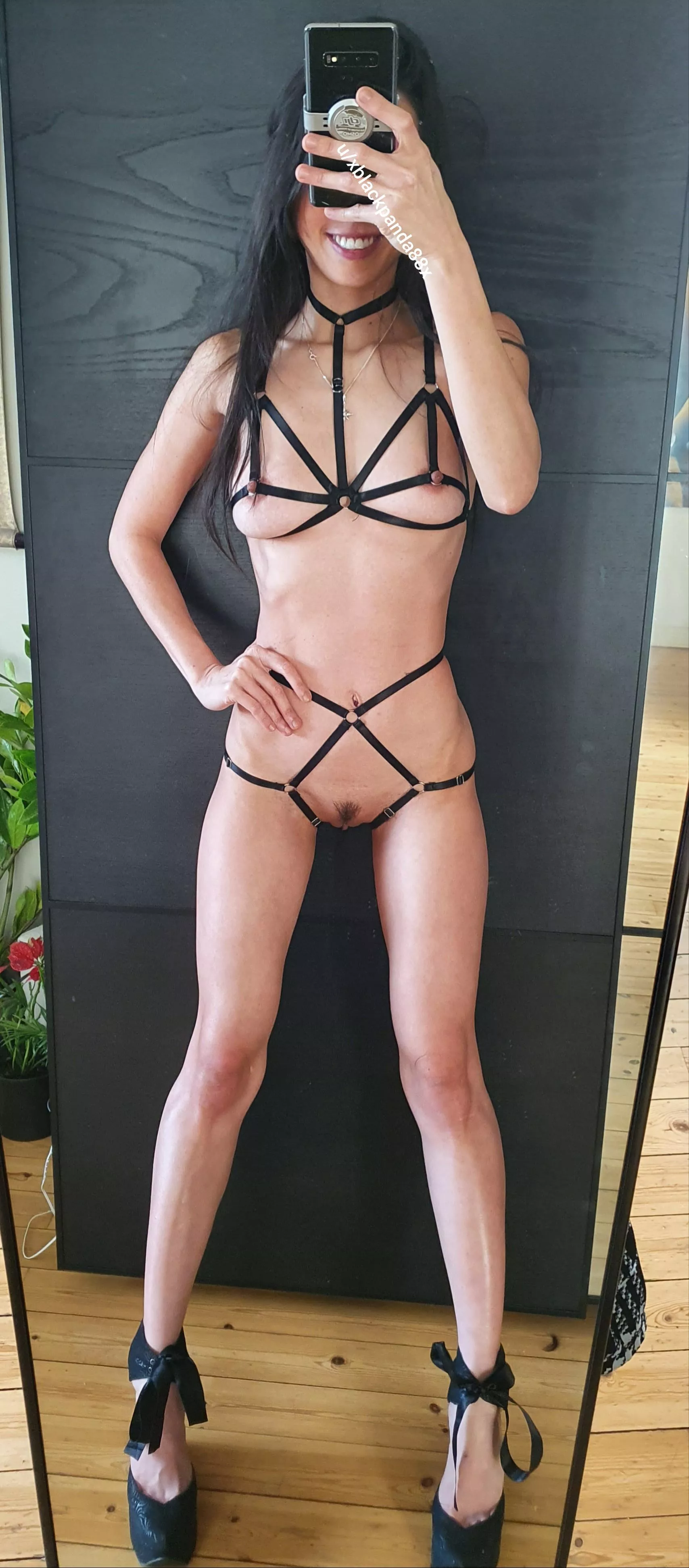 Don't worry im a lightweight mama, perfect for all your desires... 36f posted by xBlackpanda88x