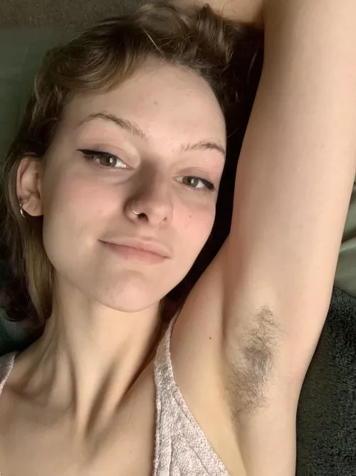 hairy girls are the sexiest by fr0ntb0tt0ms_wh0re