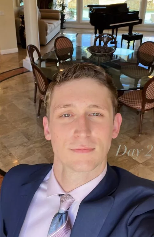 Haven’t posted here in a long while — so why not now?😌 by missingtoothtyler