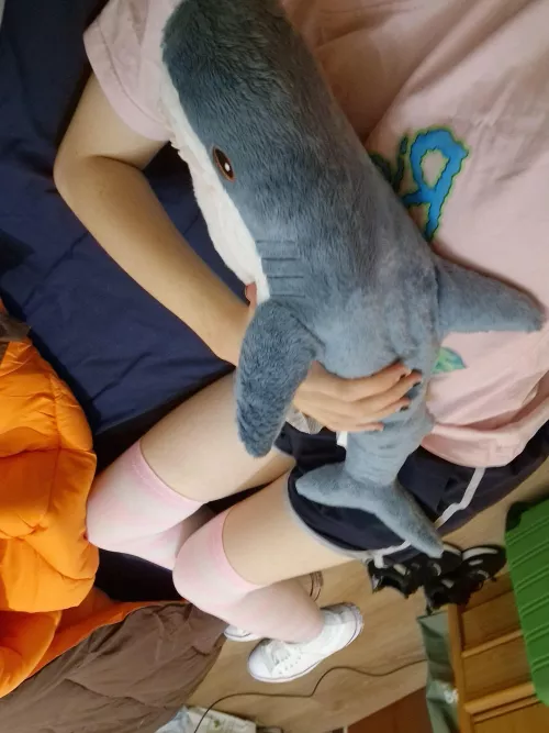 Hi :3 by Unique_Option_2906