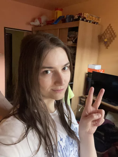 Hope you’re having an unforgettable luncheon 😜 by Best_Celer