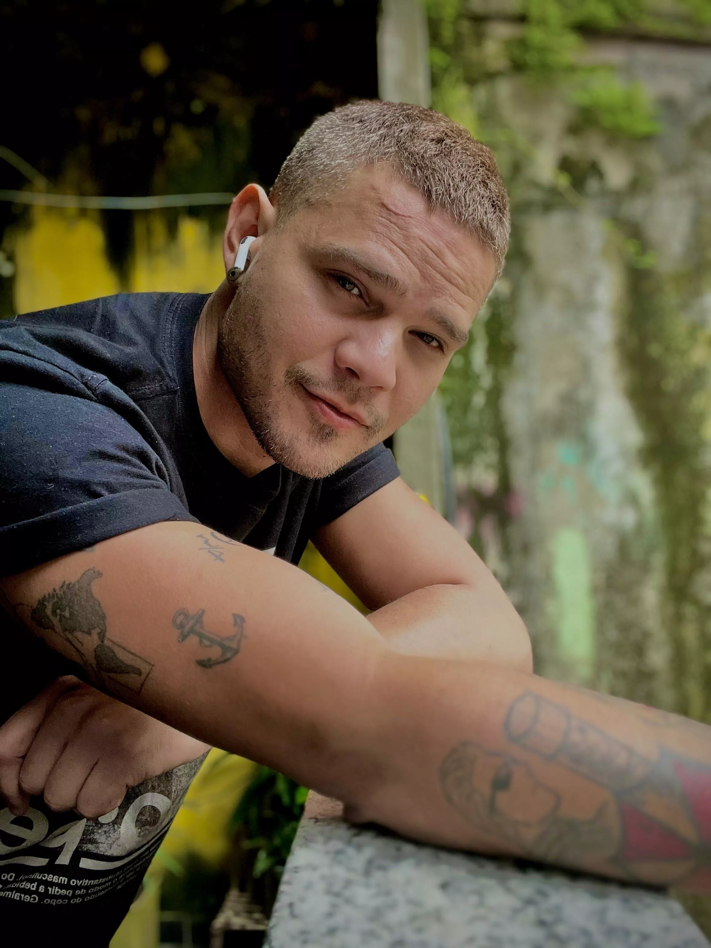 Hy everyone. posted by CharmingCrazy4485