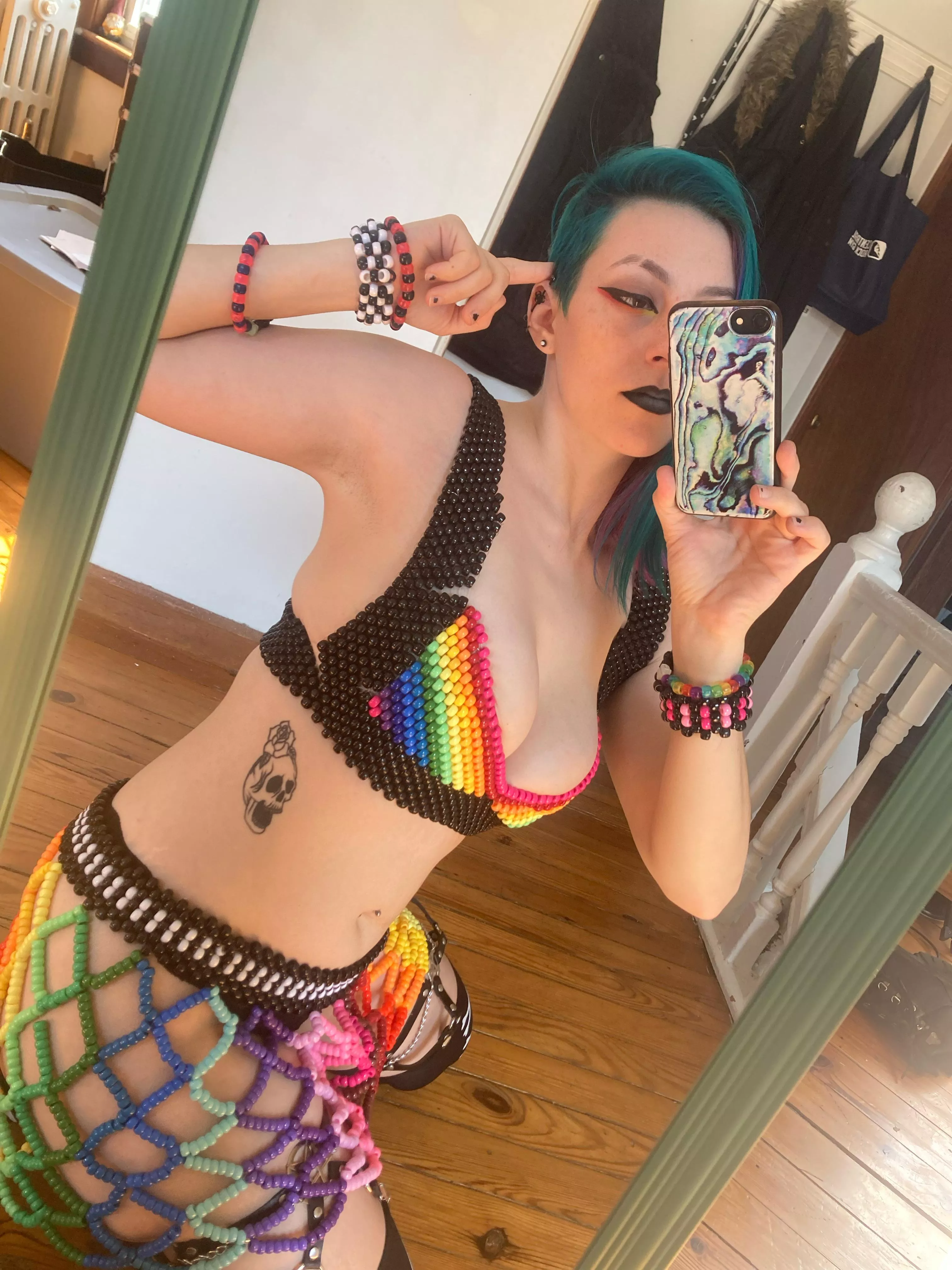 I bet my skull tattoo makes me sooooo hardcore posted by Blue-Haze-Babe