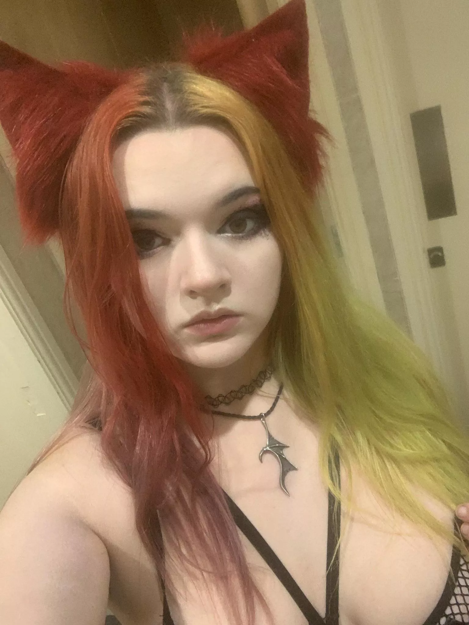 I love having these cat ears 😻 posted by IvyRiina