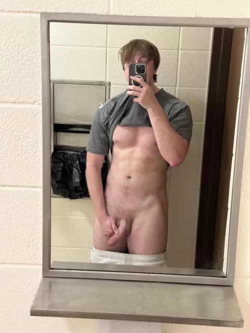 In my school bathroom by Twinkypp
