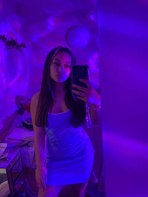 Is this suitable for a party tonight? by Mia6155