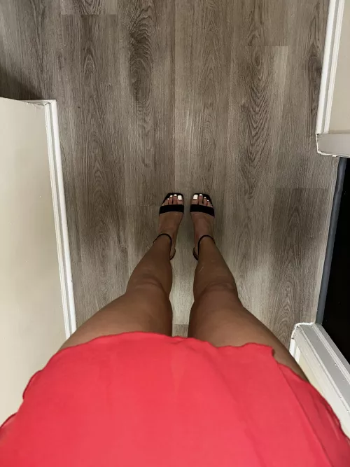 It’s the first day of women’s history month. How are you planning to properly show your devotion, little one?  by yourownervivi