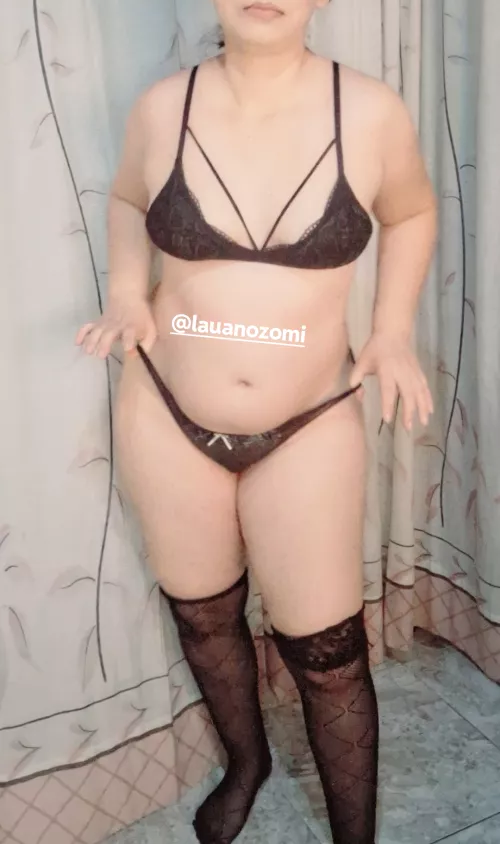 My belly is chubby 🥰😘 by Laura_nozomi01