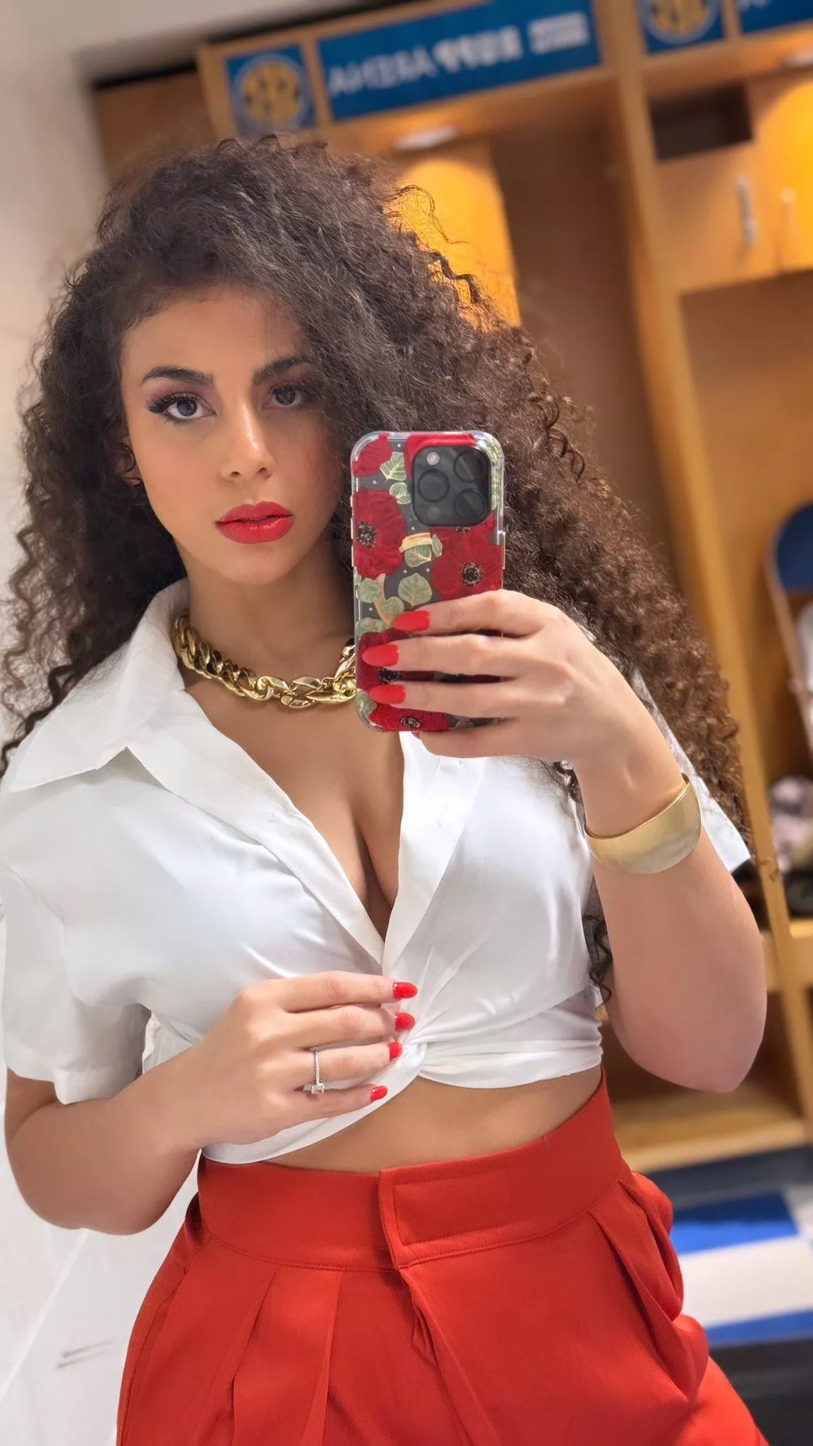 Samantha Irvin posted by SheetAcrobat