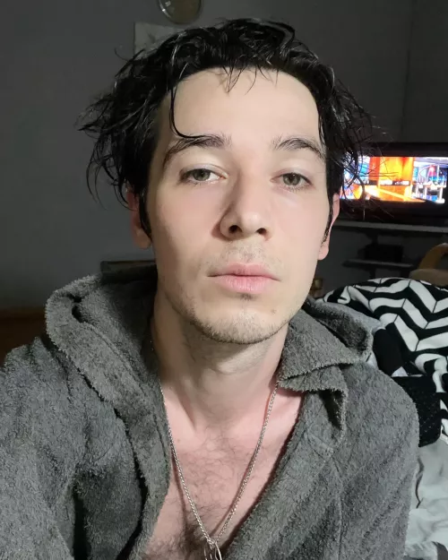 Straight out of the shower 🧖🏻 by Embrosius