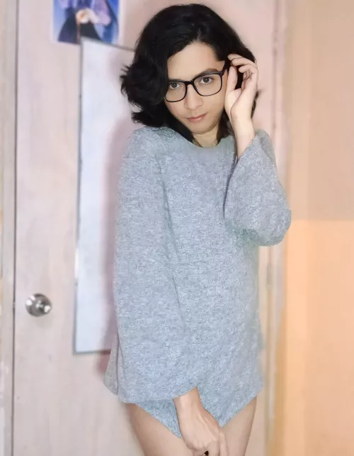 Trying a chick look by lily_stormagedon