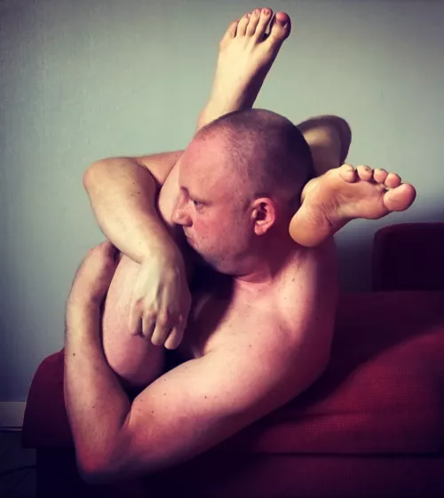 Twisted up.. by ContortedOne