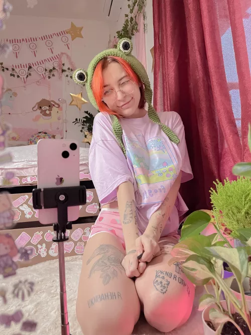 wanna touch this tattoos? ^^ by Lanauntouchable