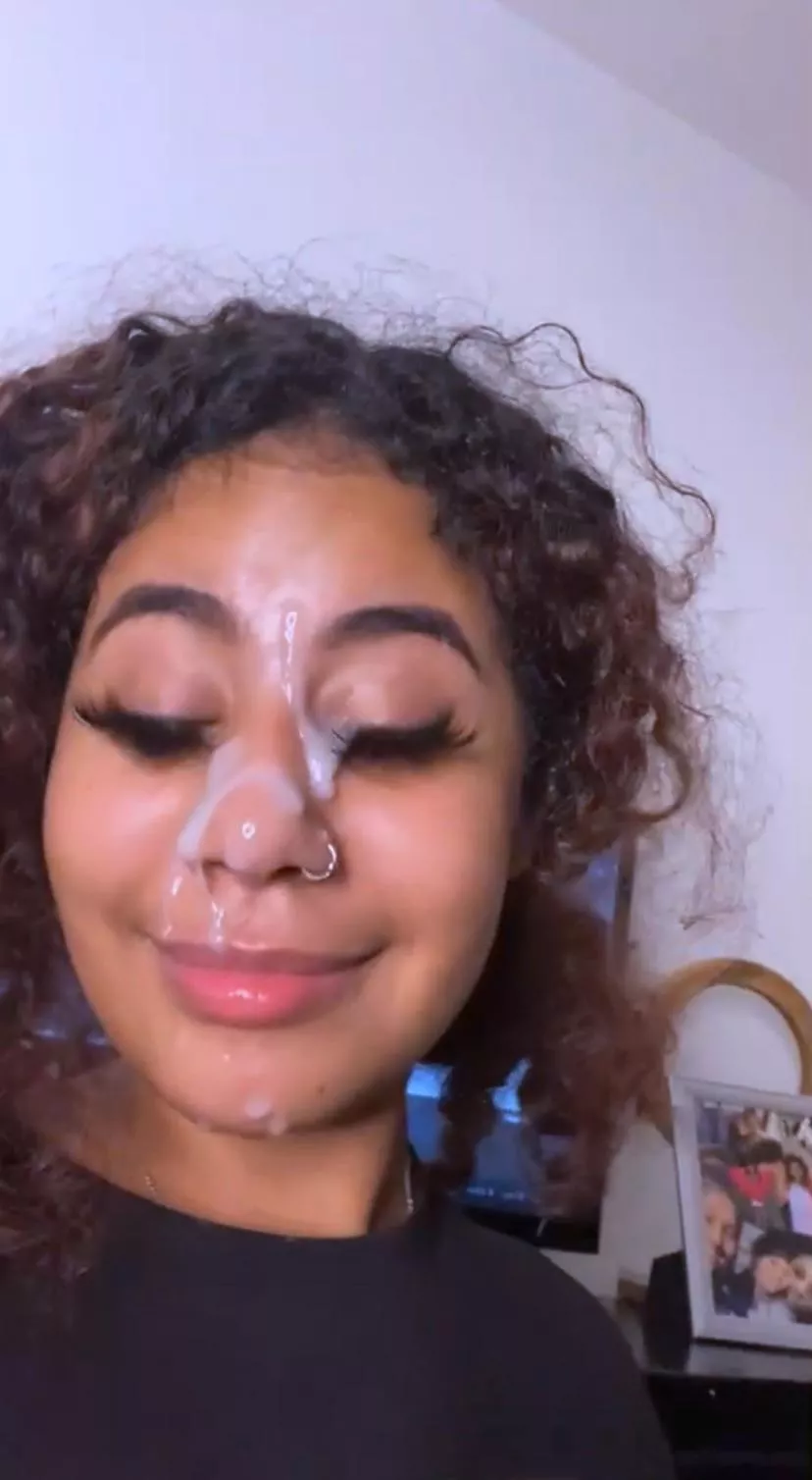 Well yea 💦 posted by FartFlavorflum