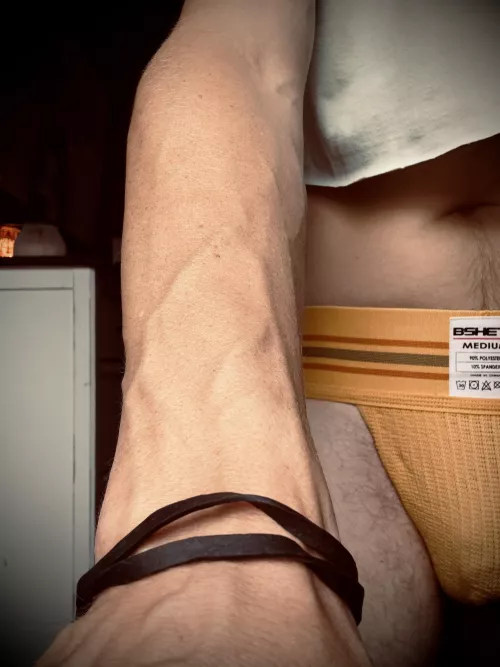 What do my veins do to you😏 by beerzNbriefz