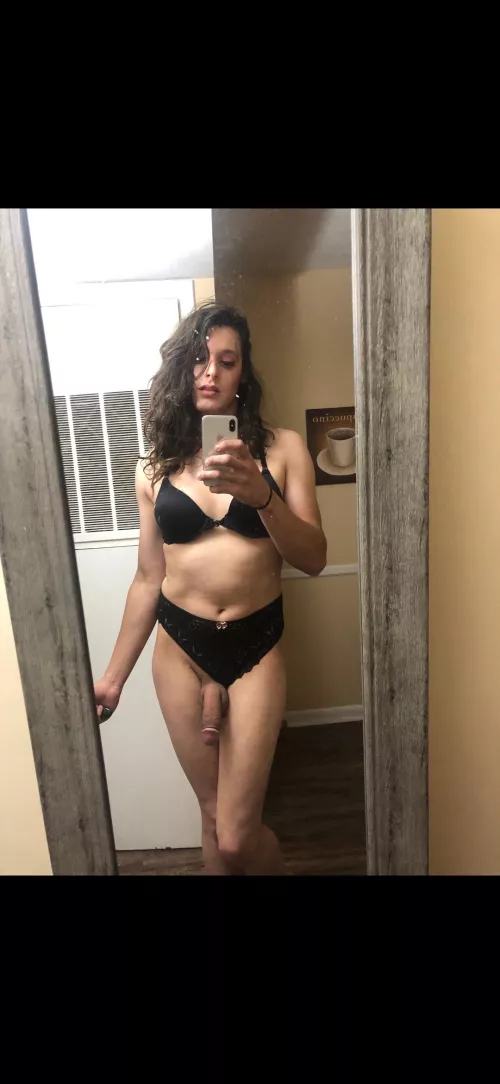 Would you put your dick in my mouth? by MichelleCoxx