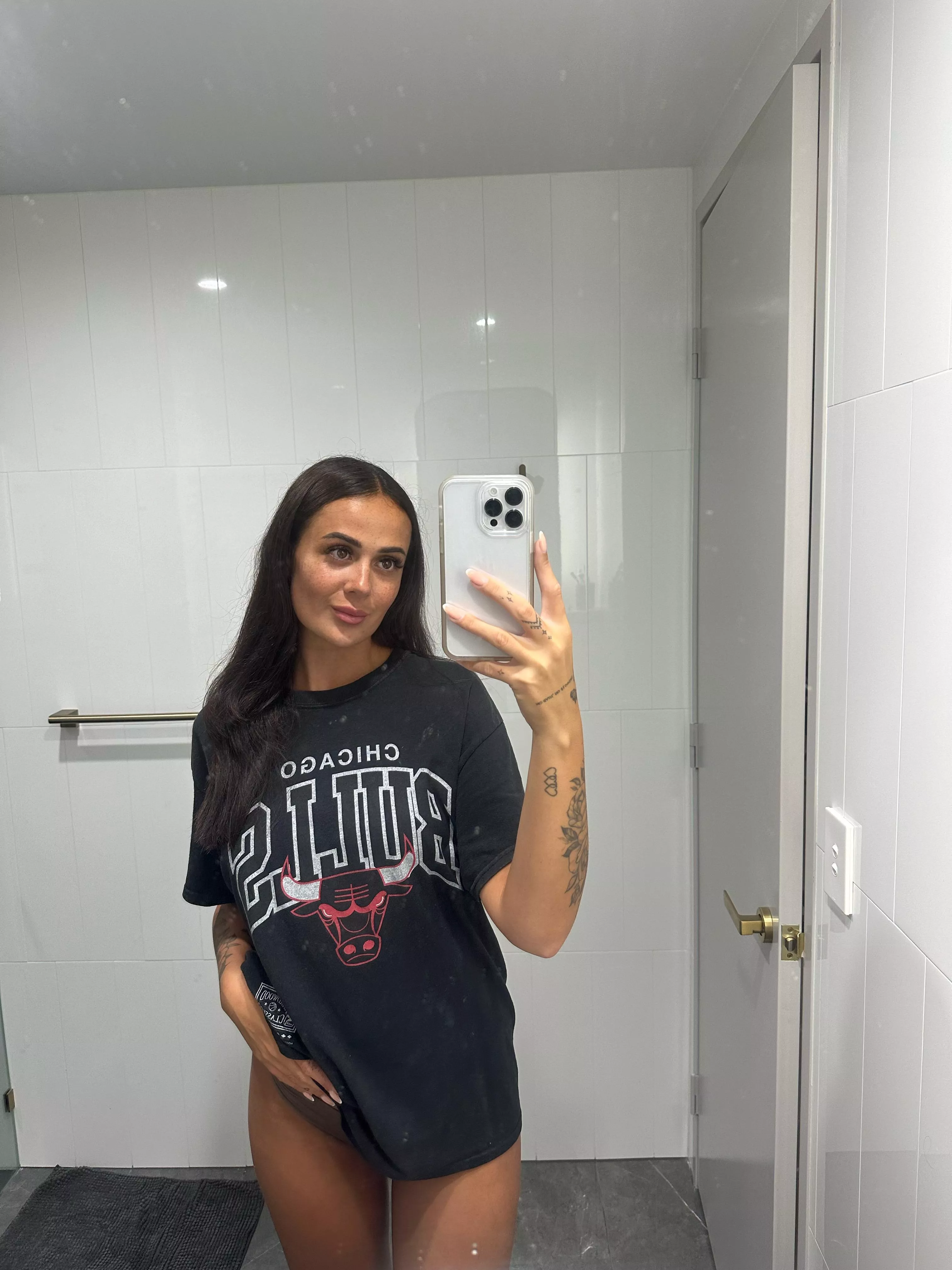 would you try me after a hard workout? (F) posted by _henessygirl_