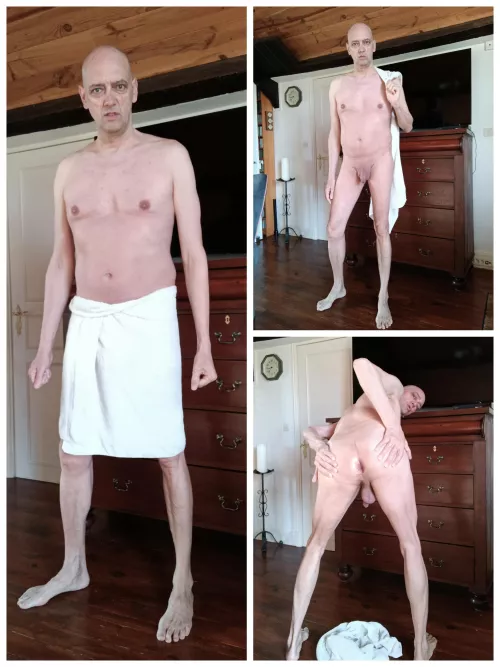 You can see, I totally shaved my body. Sorry the weight of manhood was just too much for this faggot. 🪒😂🪒 by Bearapoilone